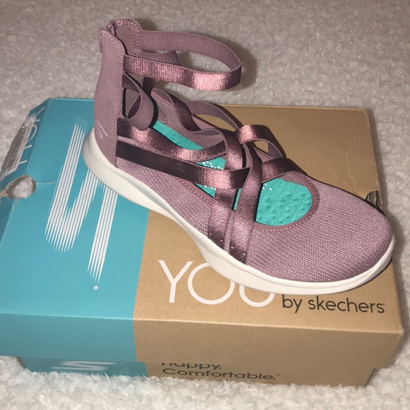 skechers women's serene dream sneaker